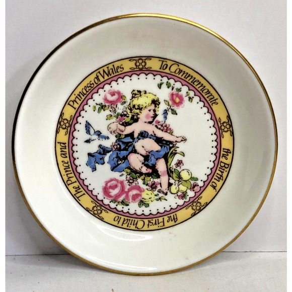 Other - Royal Worcester Fine Bone China Pin Dish Commemorate Birth of Prince William 82